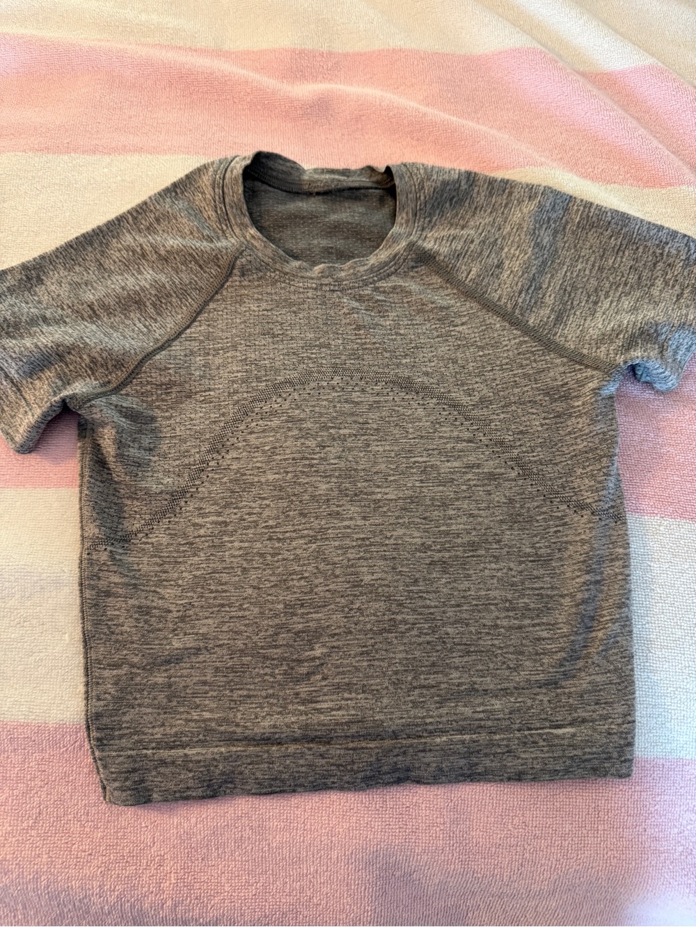 Lululemon swiftly tech cropped top